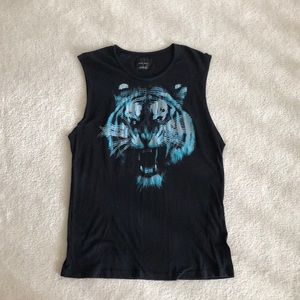 Zara Tiger Graphic  cut off tee